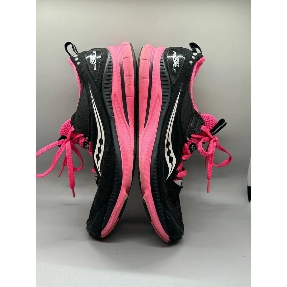 Saucony women’s grid